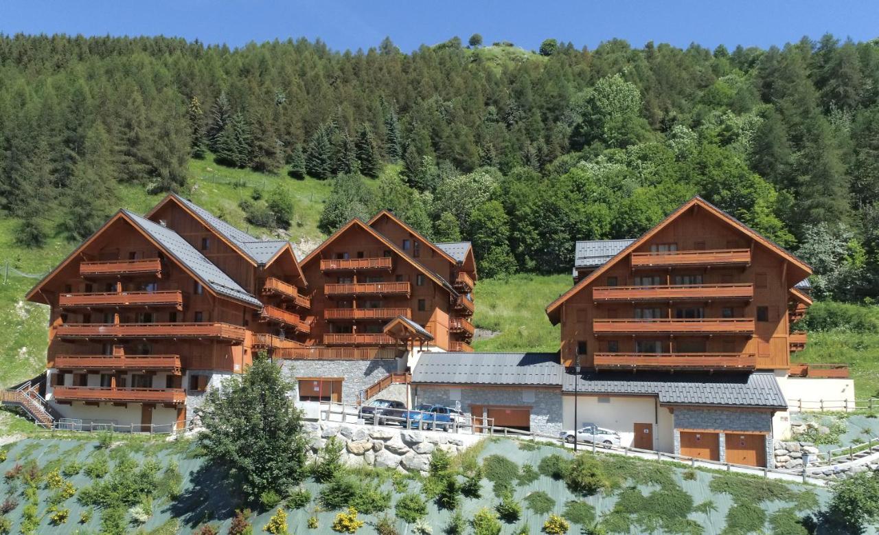 Residence Odalys Le Hameau Et Les Chalets De La Vallee D'Or Valloire Exteriér fotografie
