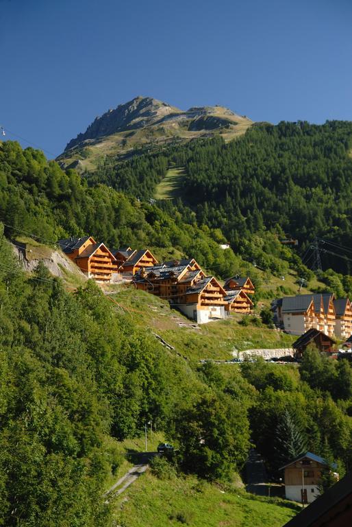Residence Odalys Le Hameau Et Les Chalets De La Vallee D'Or Valloire Exteriér fotografie