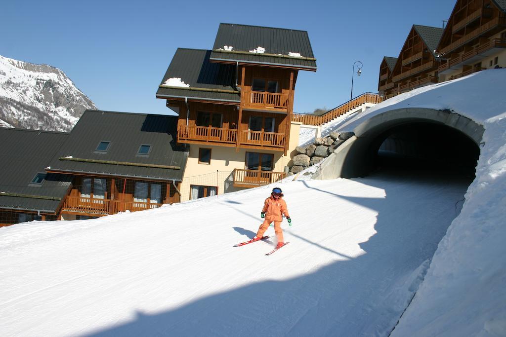 Residence Odalys Le Hameau Et Les Chalets De La Vallee D'Or Valloire Exteriér fotografie